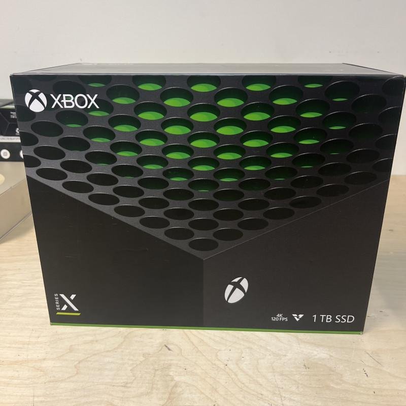 WTS Microsoft Xbox Series X game console with a 1 TB SSD (black)
